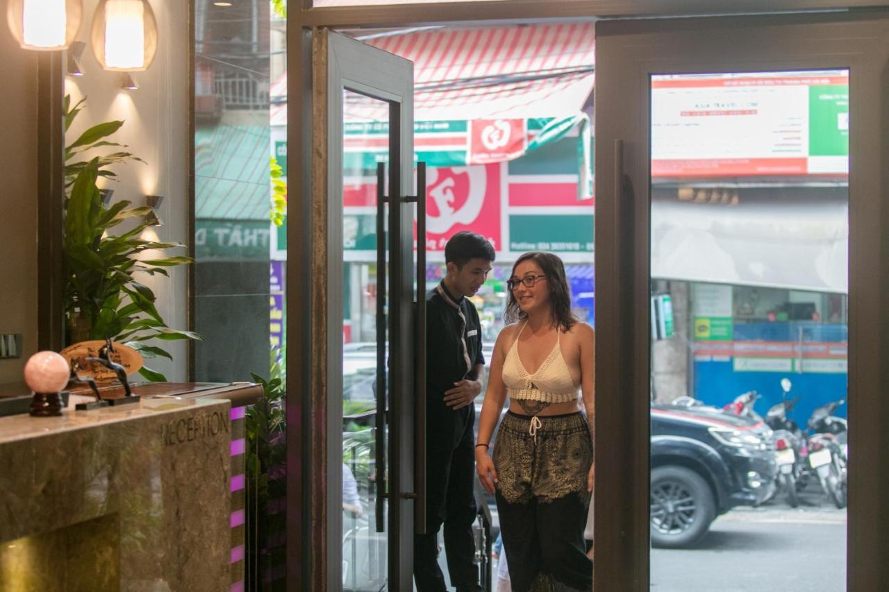 Hanoi Fiesta Hotel & Spa Exteriör bild